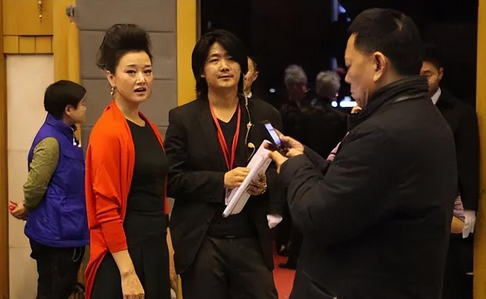 苹果电脑系统最新版本,爱的纽带与温馨日常的交互体验