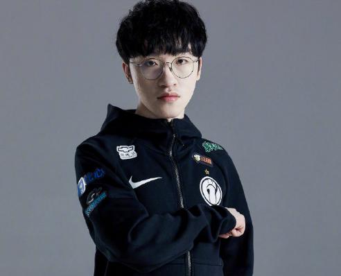 英雄联盟最新英雄揭秘,解析、预测与深度探讨