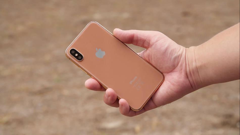 iPhone最新款，一次自我超越的旅程，一部手机，连接整个世界