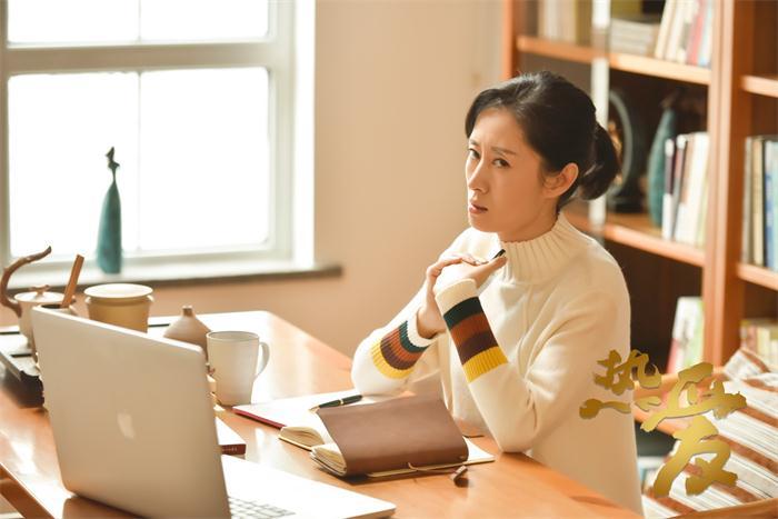 如何成为璀璨之星，最新女明星的起步与进阶指南