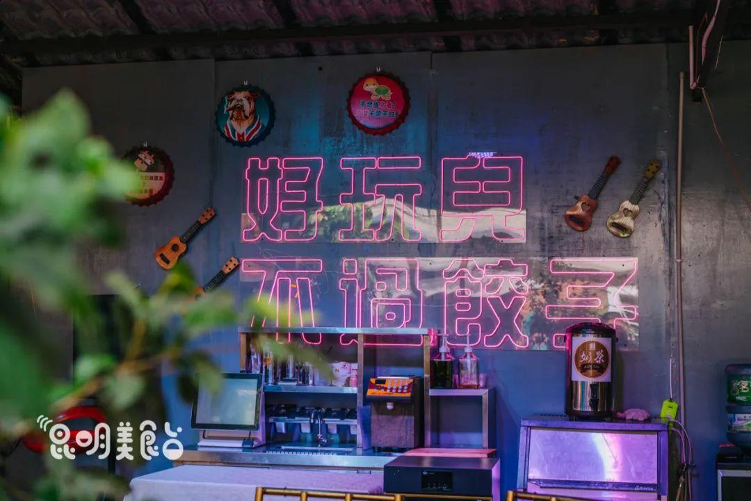 探索小巷中的隐秘宝藏，最新楼盘开盘与特色小店的非凡魅力