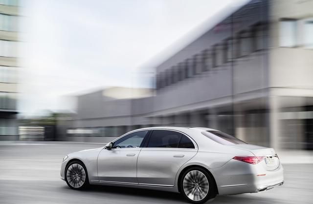 奔驰S最新款,精工之作,科技与豪华并重,引领豪华轿车新风尚