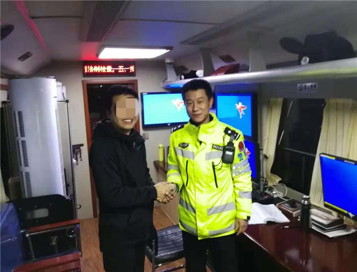 越野房车