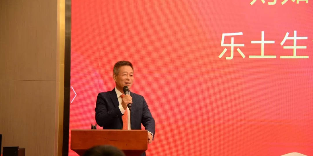 许小年最新演讲,科技前沿的高科技产品深度解析