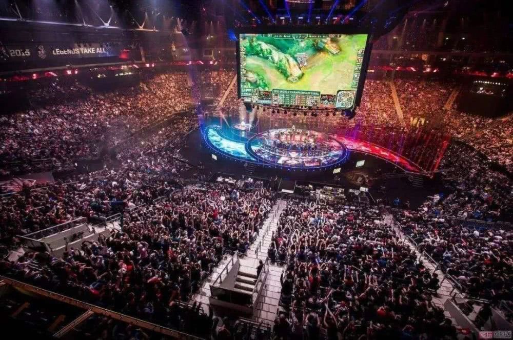 S8最新战况,电竞中的友情与家的温馨交织故事