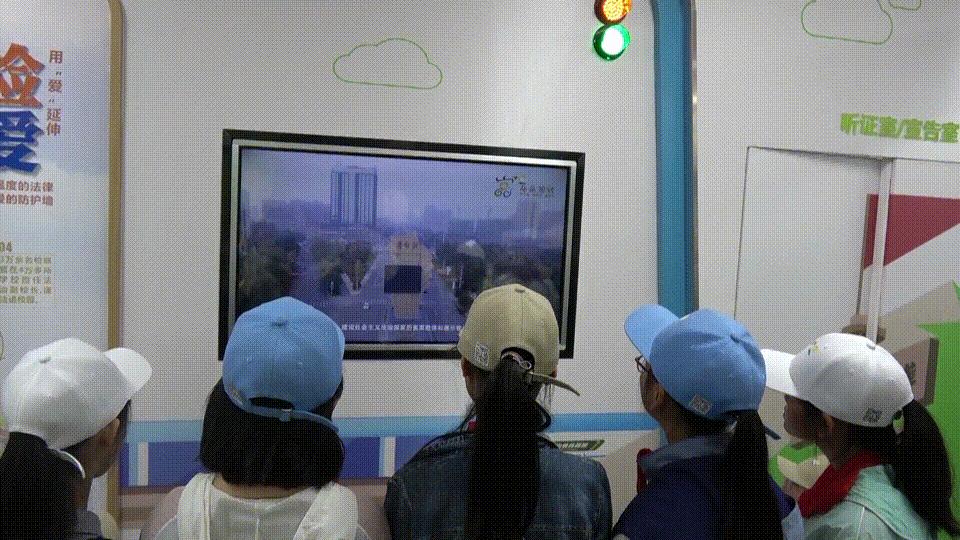 最新港剧迅雷下载,领略自然美景,启程心灵之旅