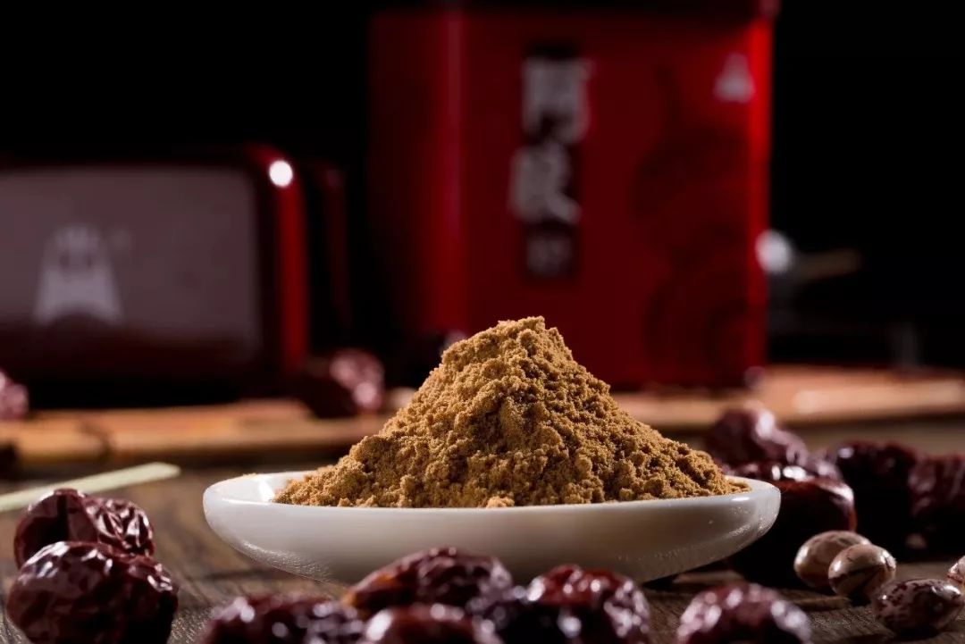 阿胶最新价格，小巷深处的宝藏小店揭秘