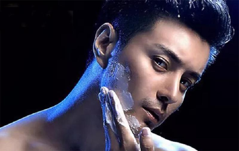 从零开始的化妆步骤指南,最新化妆技术解析