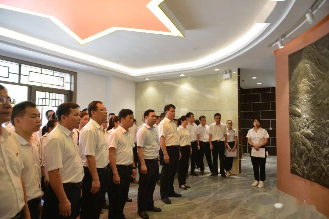 城市变迁与自信成就感的源泉（城市变迁