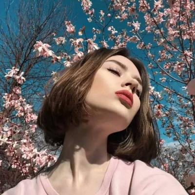 最新QQ头像女,与自然美景的邂逅,内心平和之旅