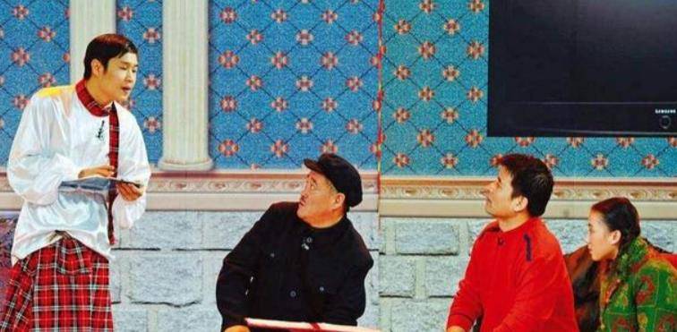 赵本山探寻小巷独特风味小店,最新访谈节目揭秘独家故事