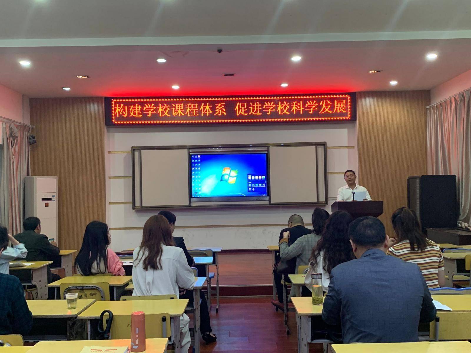 草鱼最新新闻，励志故事中的学习与成长，自信成就感的源泉探索