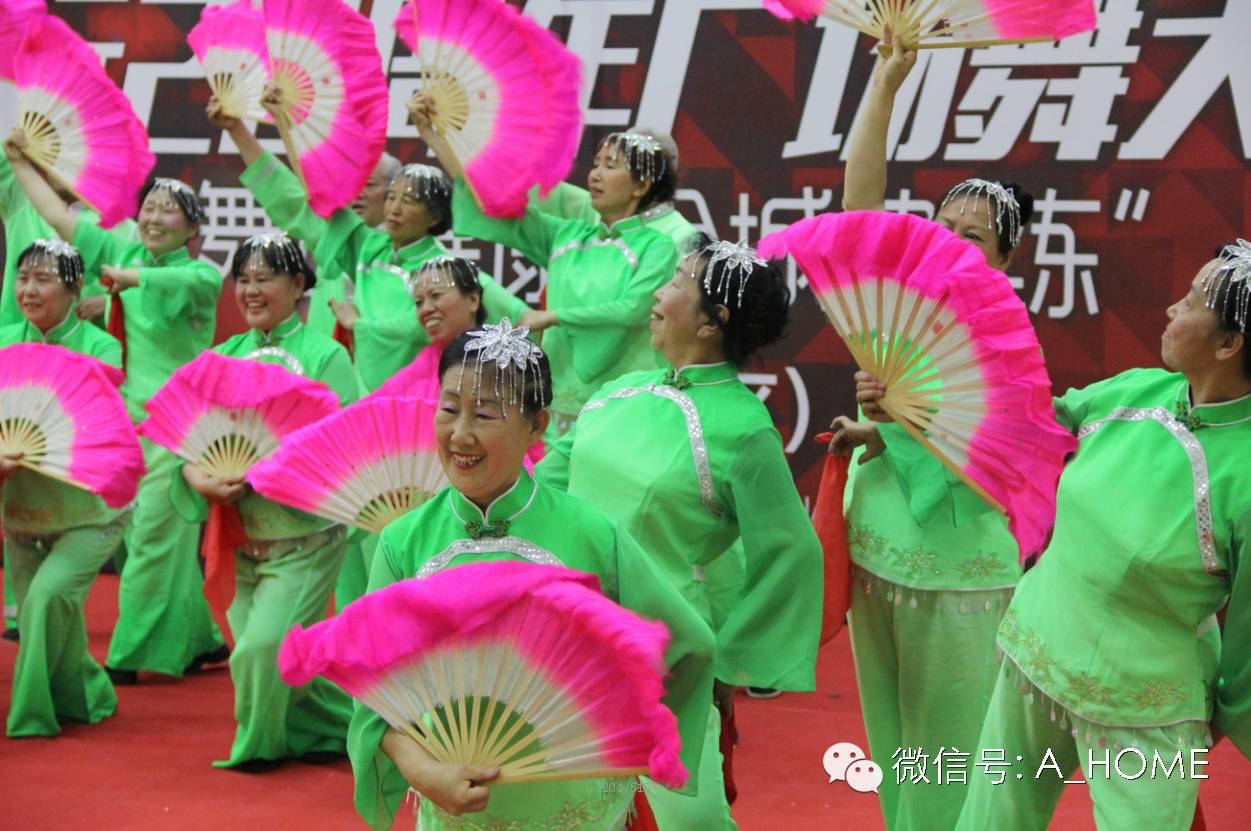 最新红歌扇舞，舞动时代的旋律与风采展示