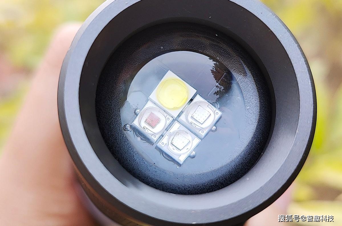 技术与创新的融合,最新版电筒亮相!