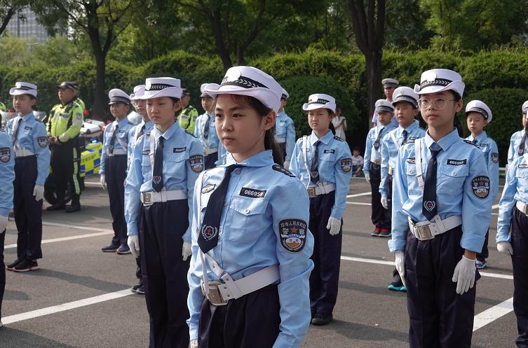 最新型手势,轻松掌握技能学习与实践的方法