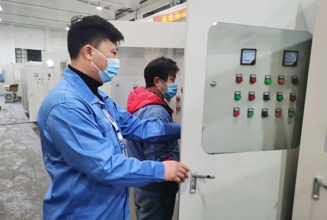 技术革新与智能化应用的最新控制箱