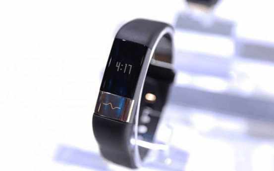 华米新款智能手环,变化中学习,成就自信源泉的伙伴