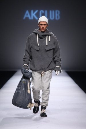 新款棉衣探秘,小巷深处的时尚秘境与隐藏魅力