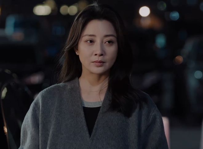 殷桃，科技新宠引领未来生活！