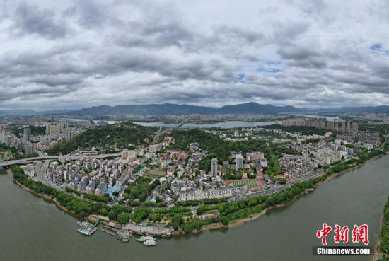晋江台风最新消息，探索自然美景之旅受台风影响