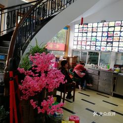 溧水最新招工揭秘，小巷特色小店背后的职业机遇