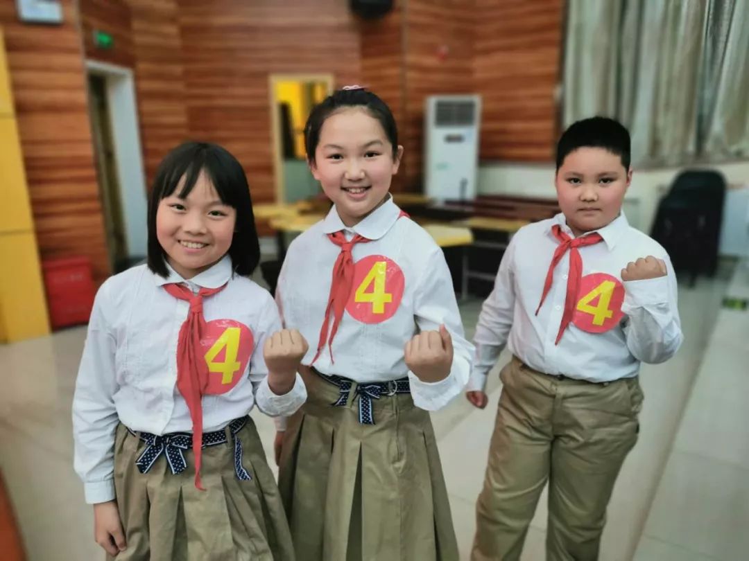 赵薇最新动态,多元视角下的观点深度阐述