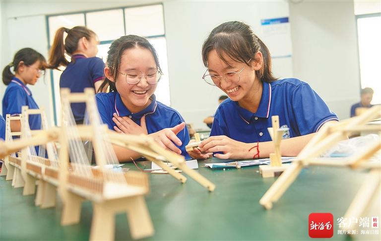 万宁最新招聘信息,科技驱动未来,智能新篇章启航