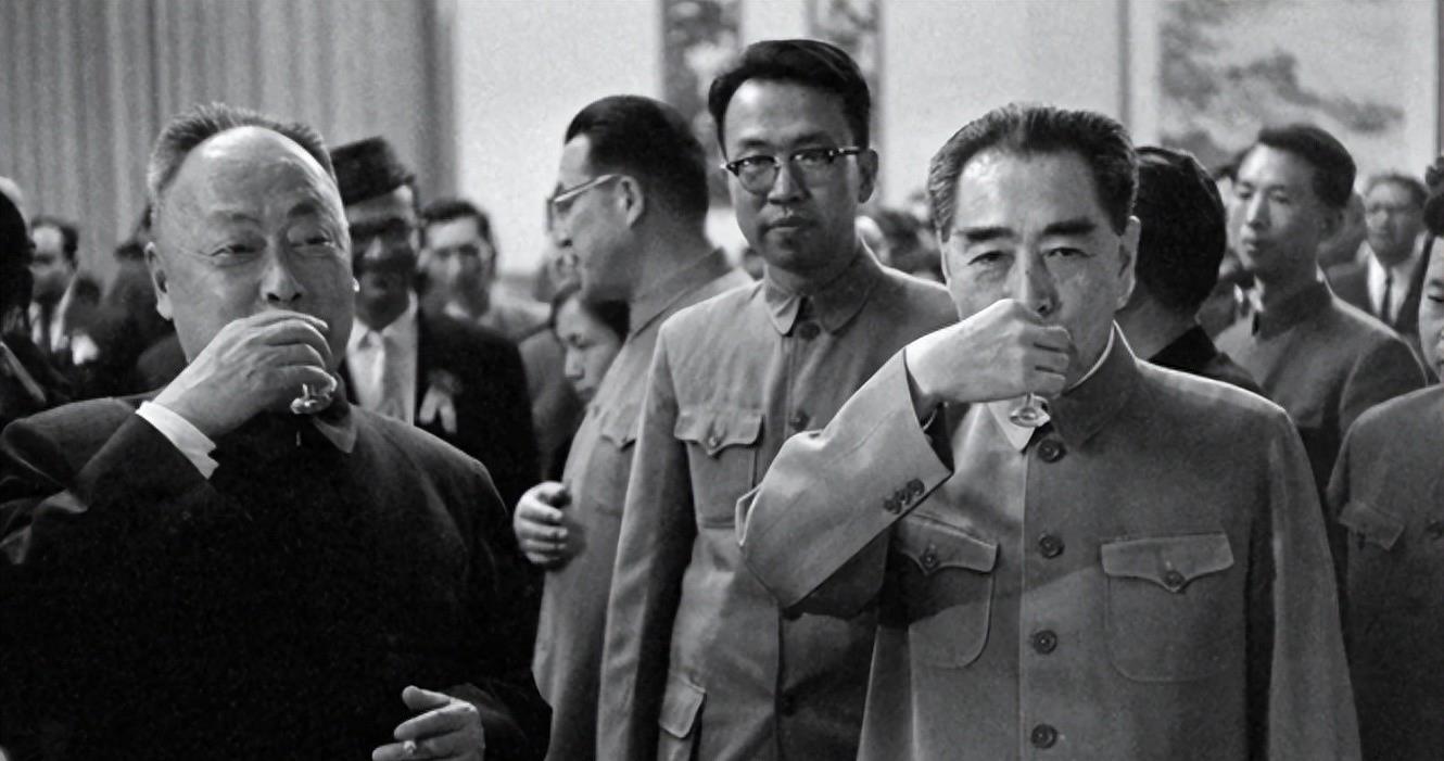 风范股份最新动态,友情故事与业务更新同步进行。