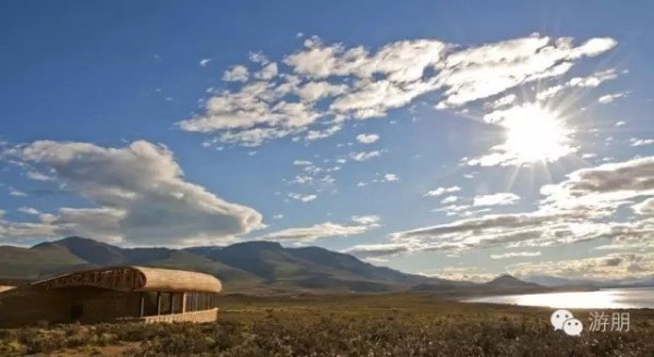 朗读者最新一期,与自然美景的邂逅,踏寻内心平和之旅