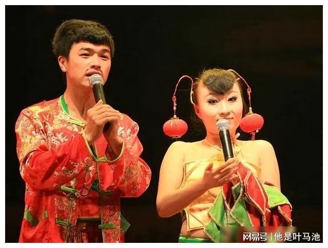 小黄飞最新二人转步骤指南与精彩演绎