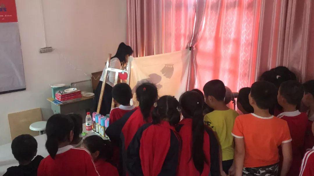 变色龙最新版,学习变化,自信成就梦想之路